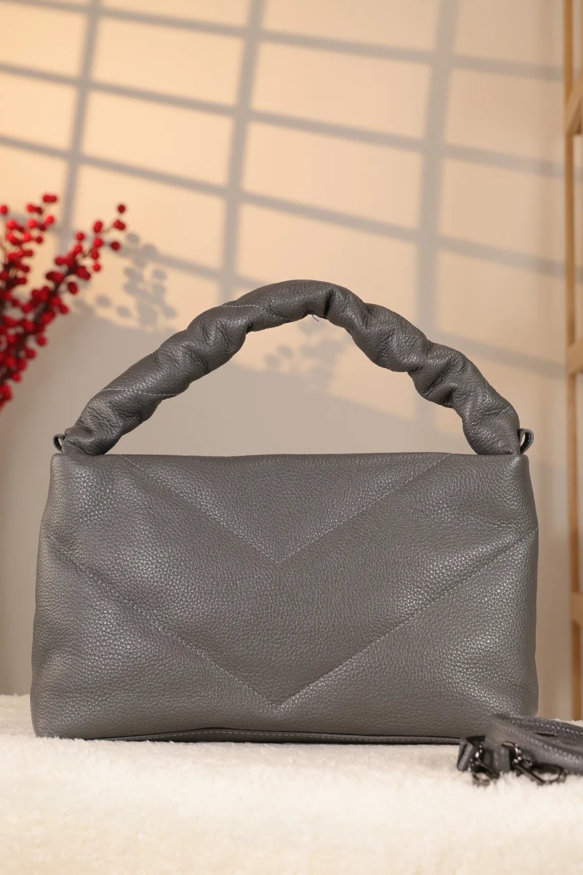 Gri Renk Soft Stil Deri Çanta - 40326 , Omuz Askılı , Orijinal Deri , El Çantası Ve Omuz Çantası — görsel 1