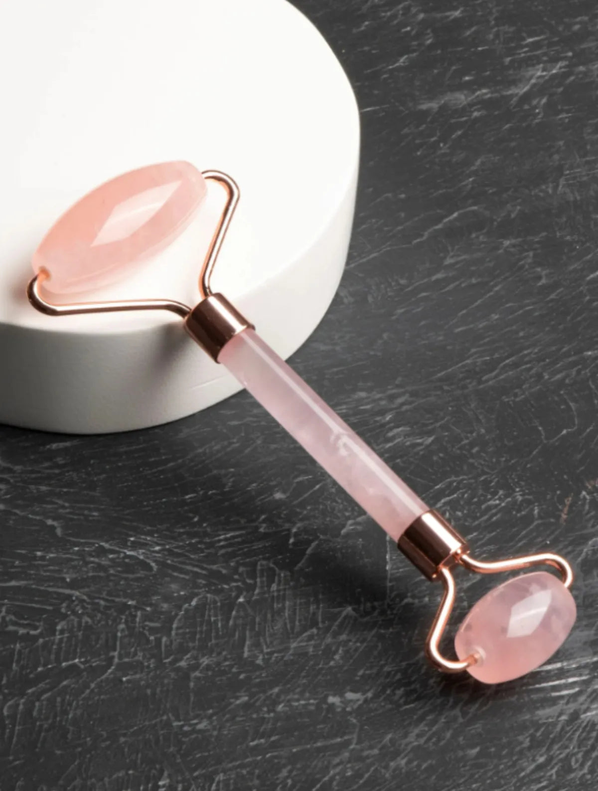 Pembe Kuvars Taşı Masaj Takımı - Roller ve Gua Sha Kaz Ayaklı Set — görsel 3