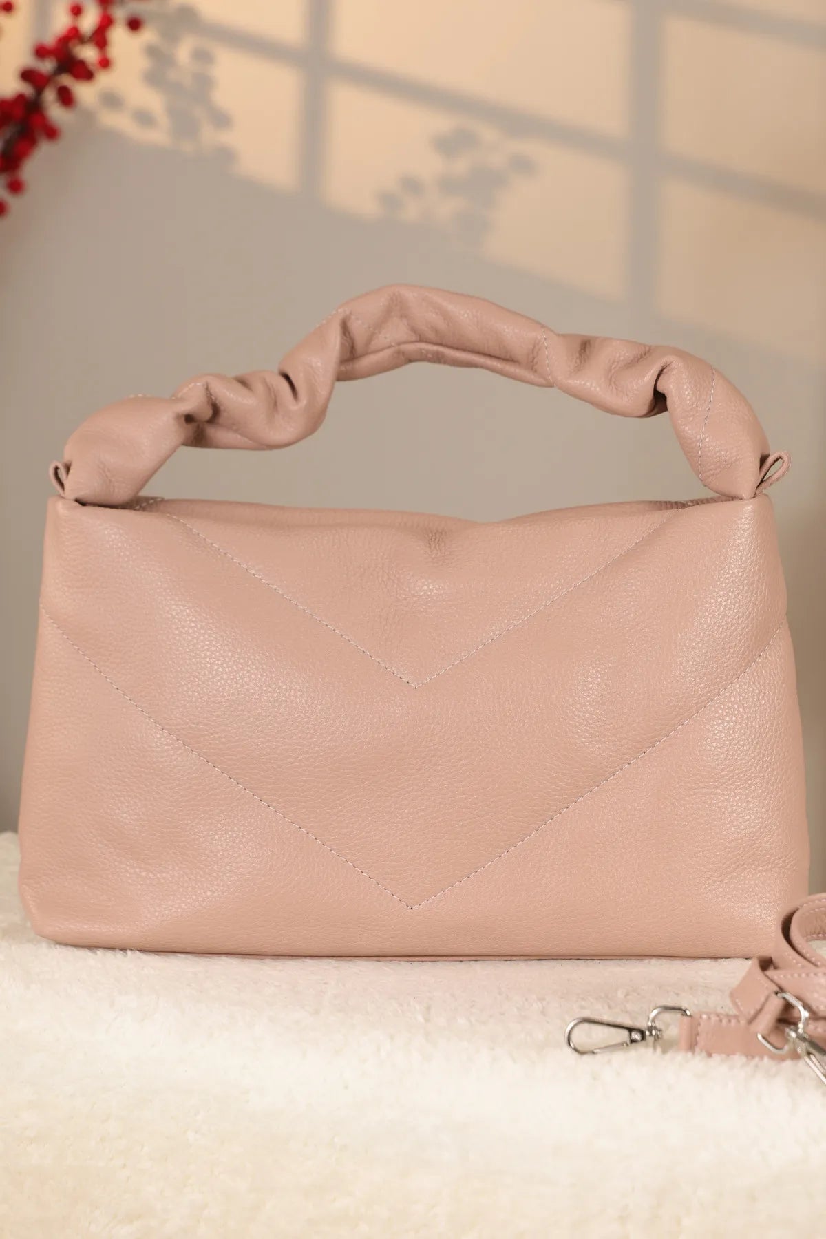 Soft Stil Omuz Askılı Deri Çanta - 40326 , Kavun Içi Renk , %100 Orijinal Deri — görsel 1