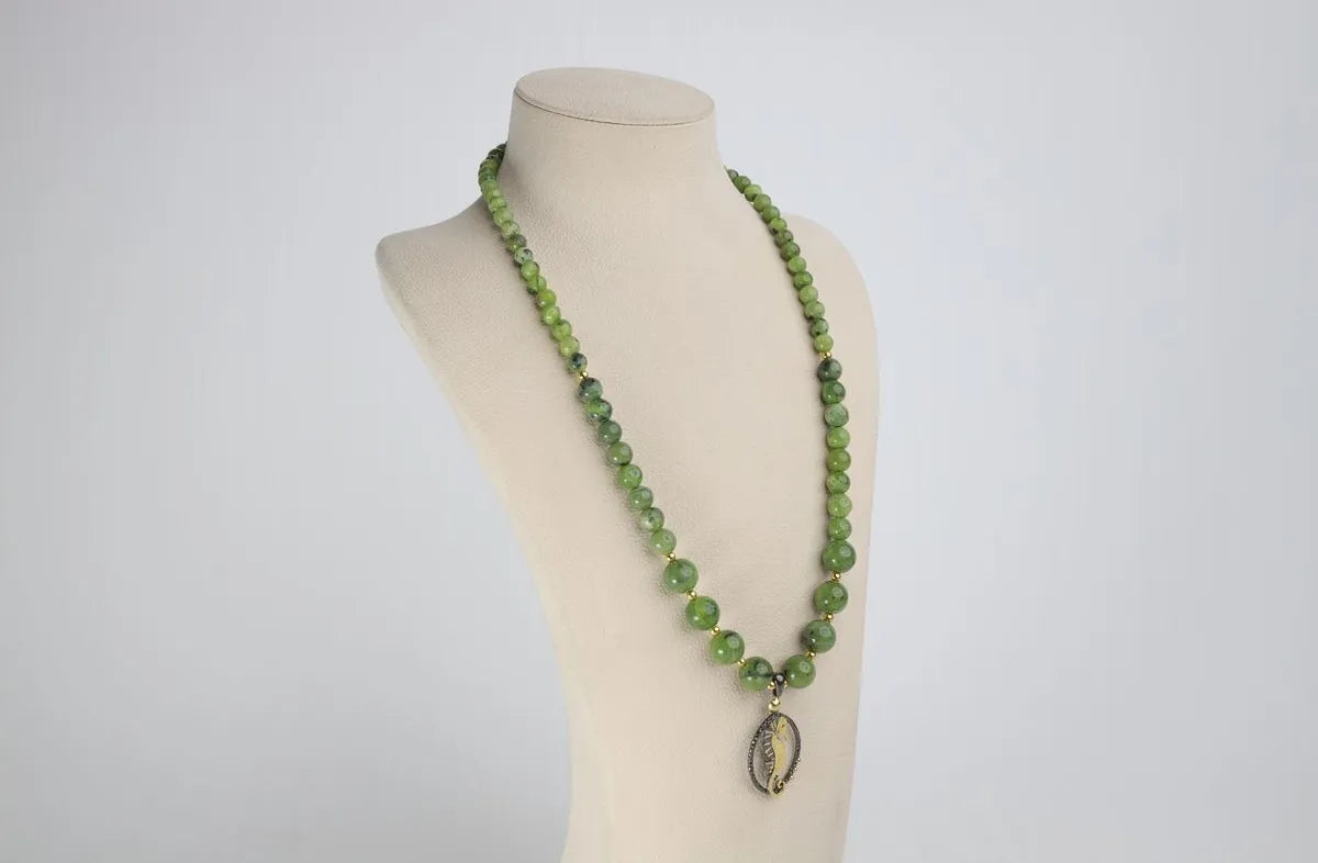 Jade - Hematite Natural Stone and Silver Necklace and Bracelet — image 2