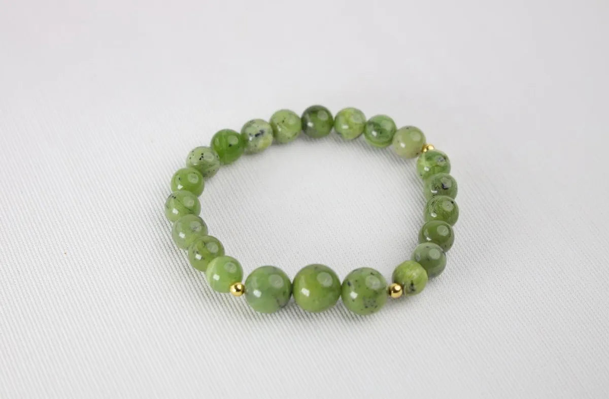 Jade - Hematite Natural Stone and Silver Necklace and Bracelet — image 3
