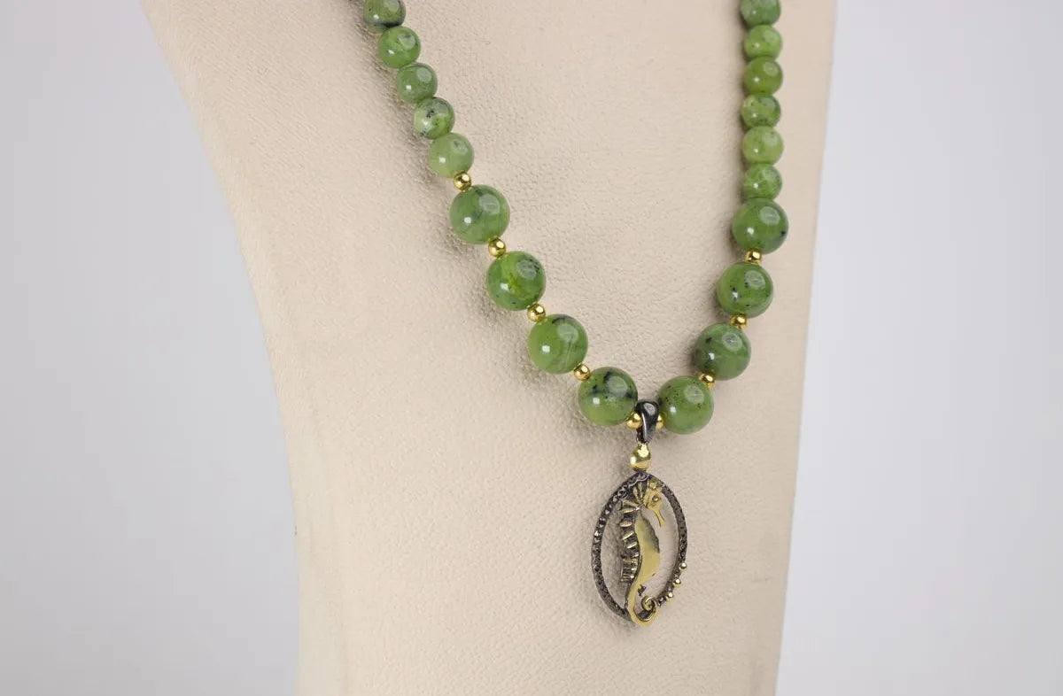 Jade - Hematite Natural Stone and Silver Necklace and Bracelet — image 4